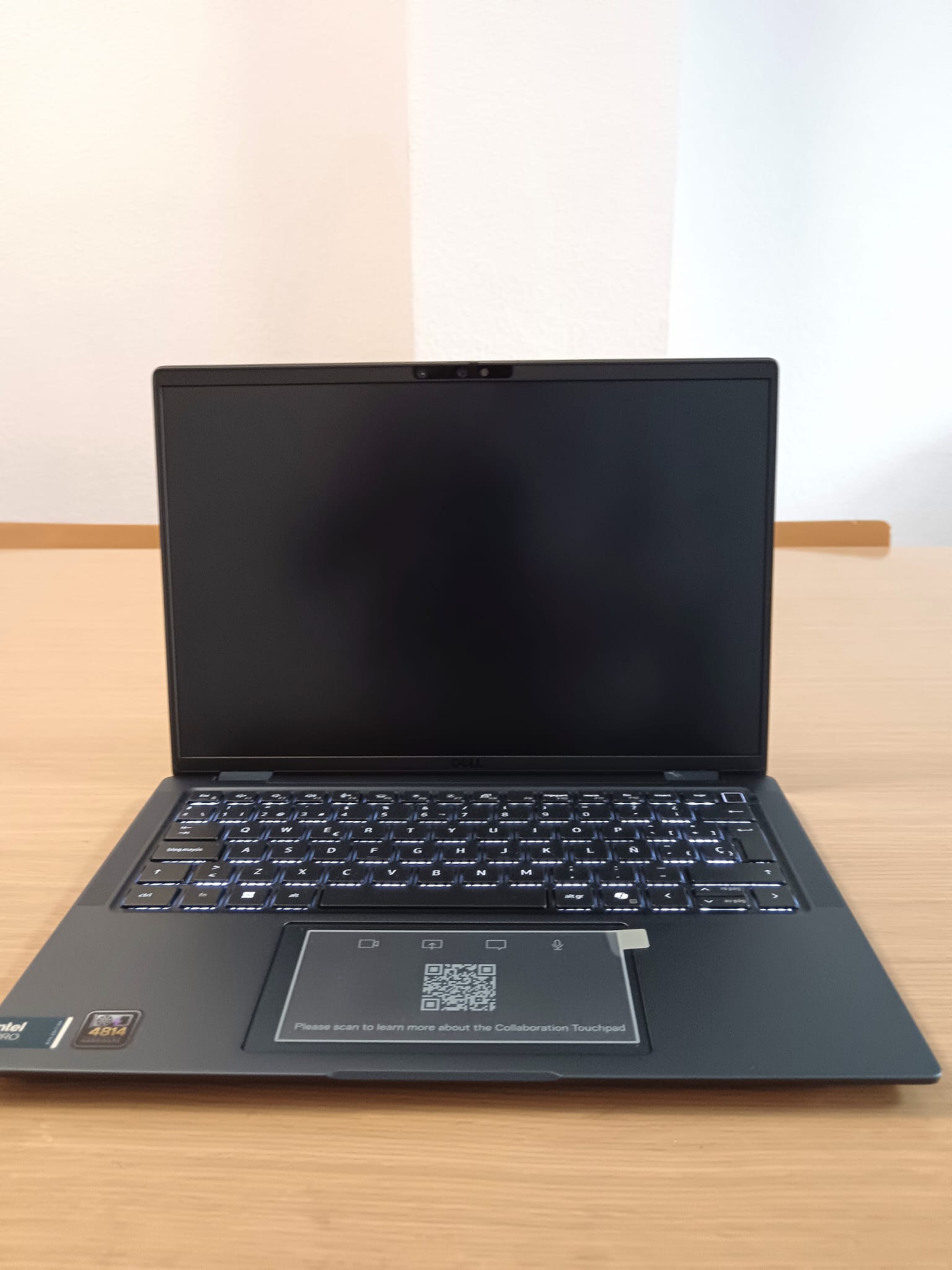 Dell Latitude 7450 14" Touchscreen AI Laptop | Core Ultra 7 165U, 32GB LPDDR5x, 512GB NVMe