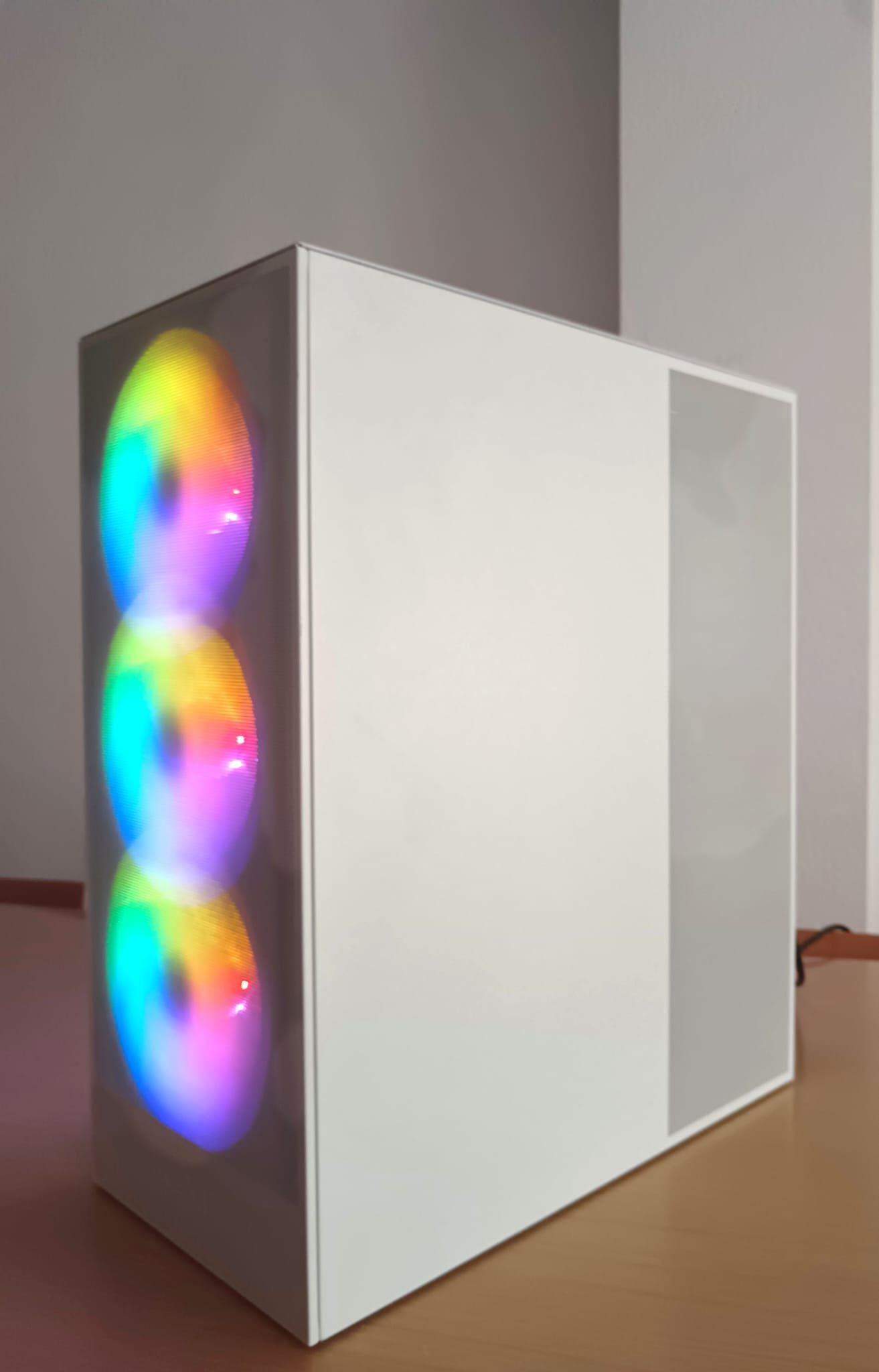 PC Custom NZXT White TOP | Intel Core I9 14900KS, RTX 5080 16GB, 48GB DDR5, 2TB NVMe