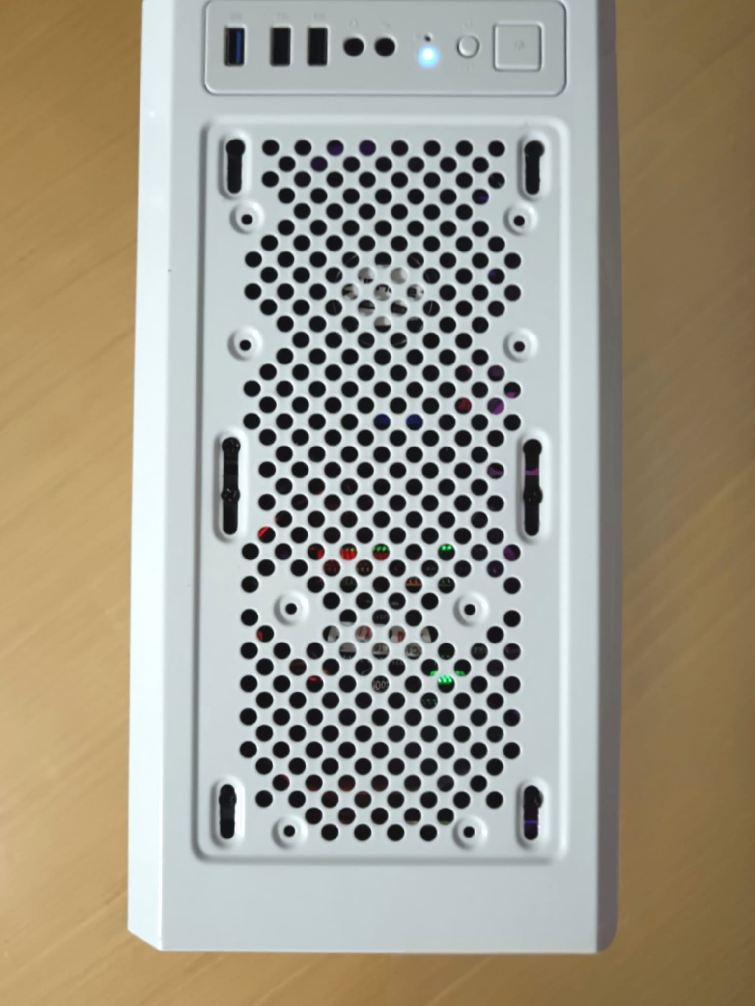 Pc For Competitive Mars Gaming White | Intel Xeon E5 2680 V2, MSI Radeon RX 5500 XT 8GB, 16GB DDR4, 480GB SSD