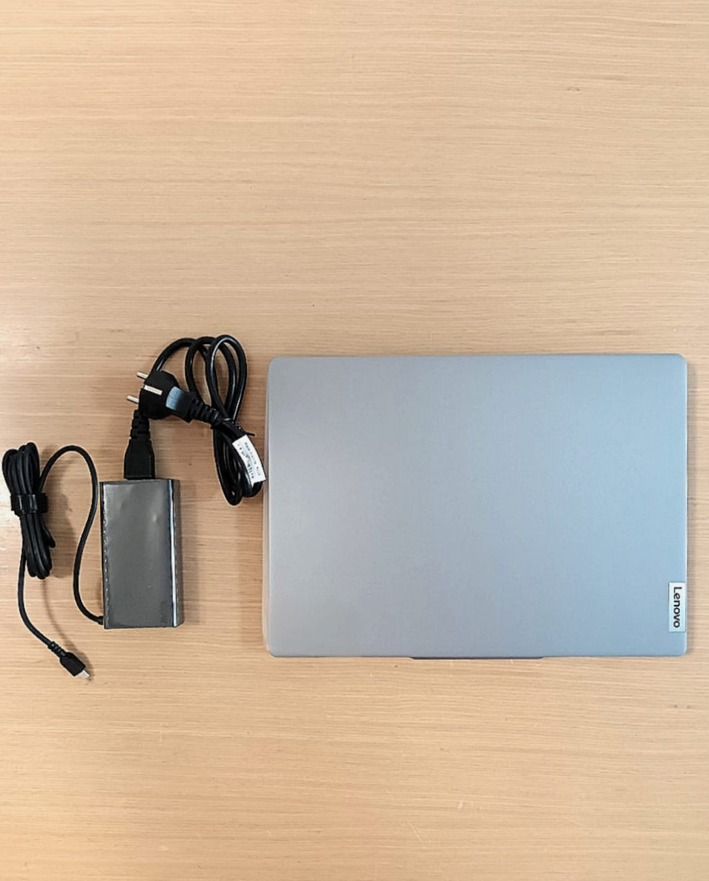 Lenovo IdeaPad Pro 5 14 | Ryzen 7 7735HS, Radeon 680M, 16 GB LPDDR5, 512 GB NVMe