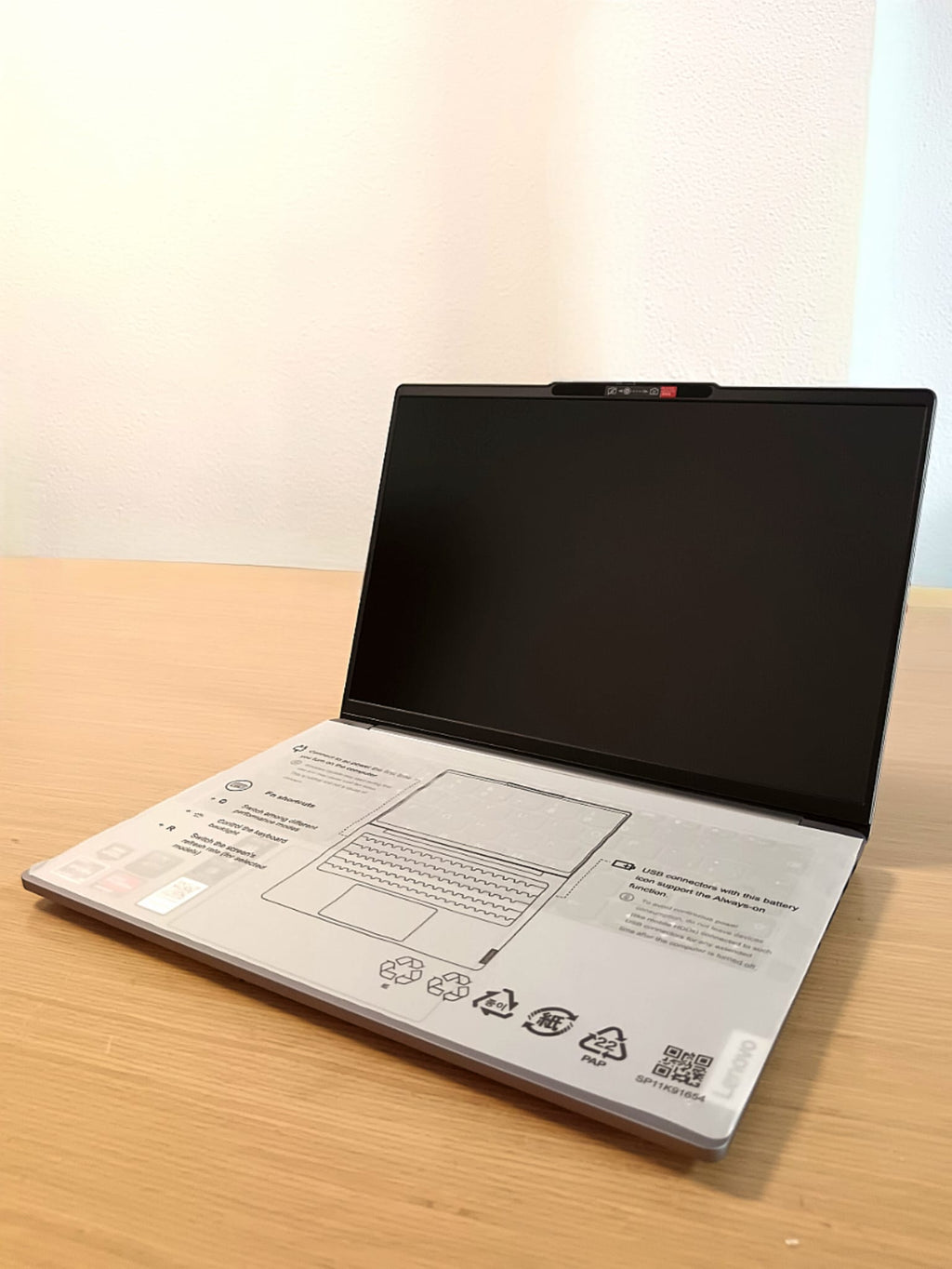 Lenovo IdeaPad Pro 5 14 | Ryzen 7 7735HS, Radeon 680M, 16 GB LPDDR5, 512 GB NVMe