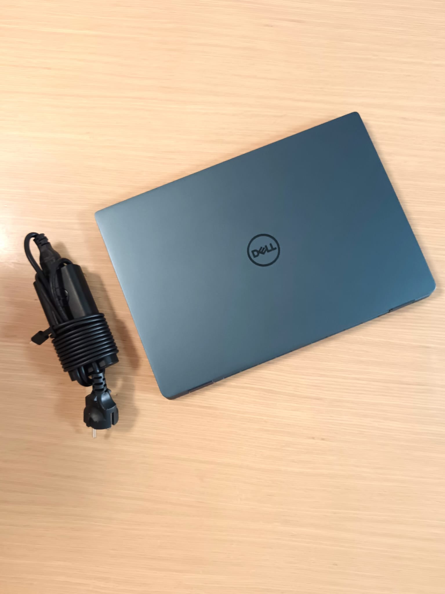 Dell Latitude 7450 14" Touchscreen AI Laptop | Core Ultra 7 165U, 32GB LPDDR5x, 512GB NVMe